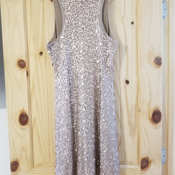 Rose gold color dress - Picture 5 of 5